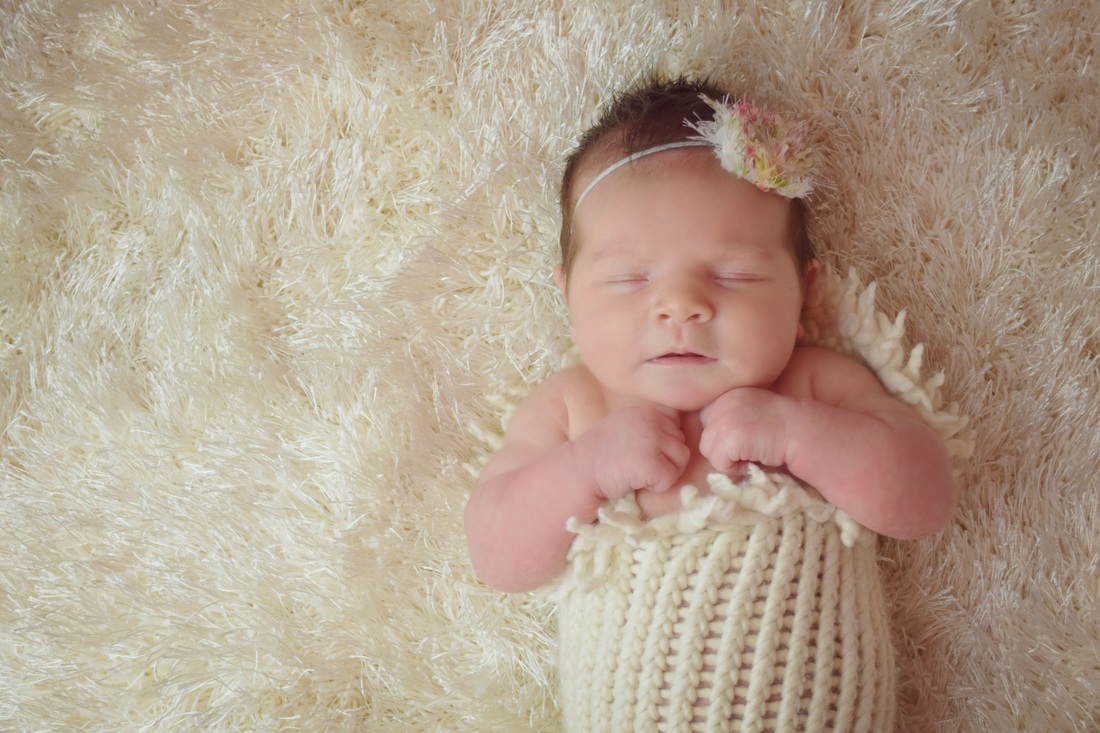 Newborn baby first lifestyle photography pictures